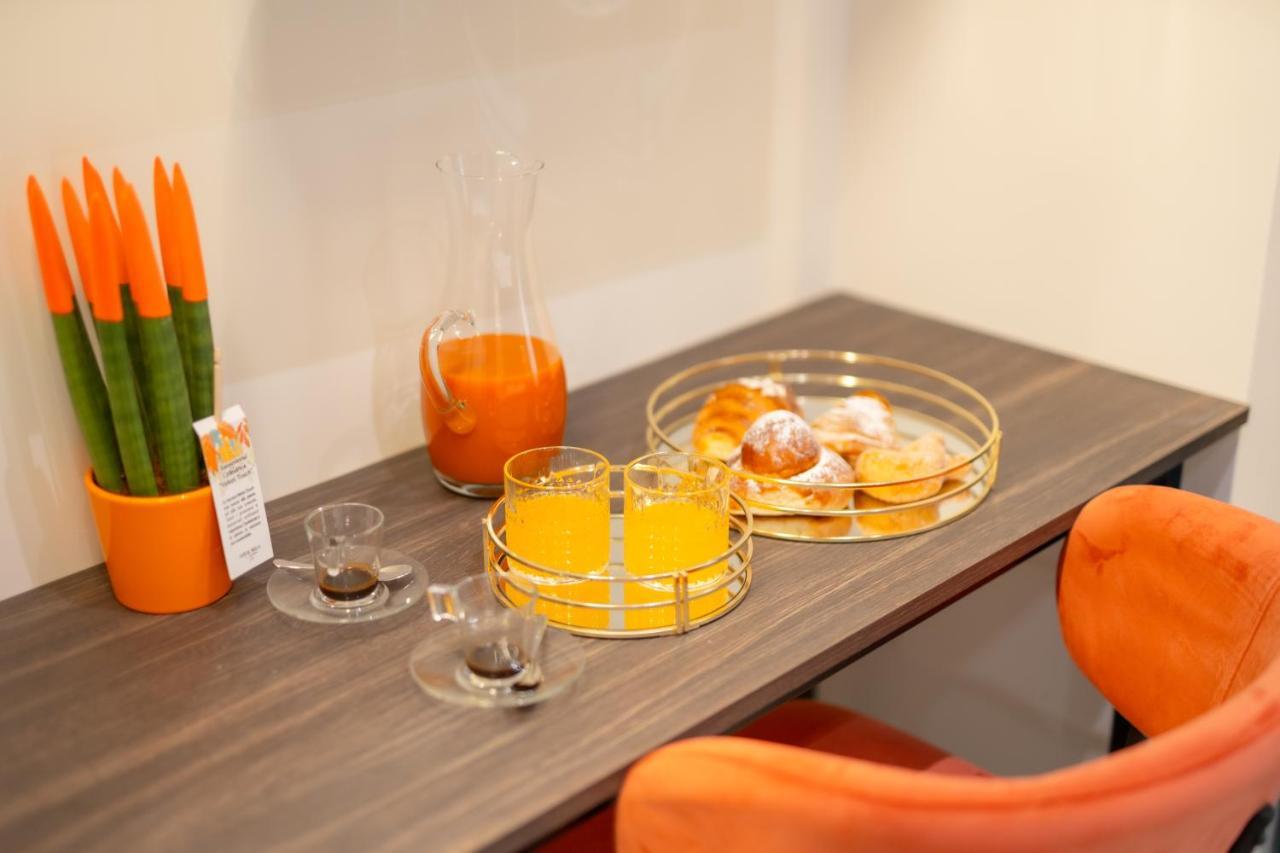 Piezz' E Sole Hotel Naples Luaran gambar