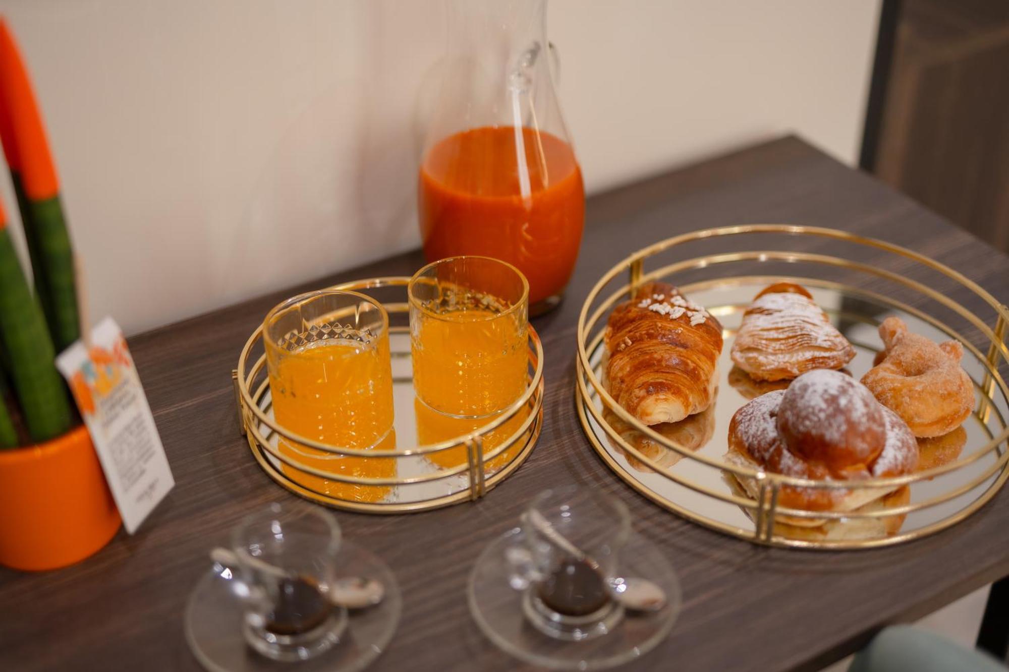 Piezz' E Sole Hotel Naples Luaran gambar